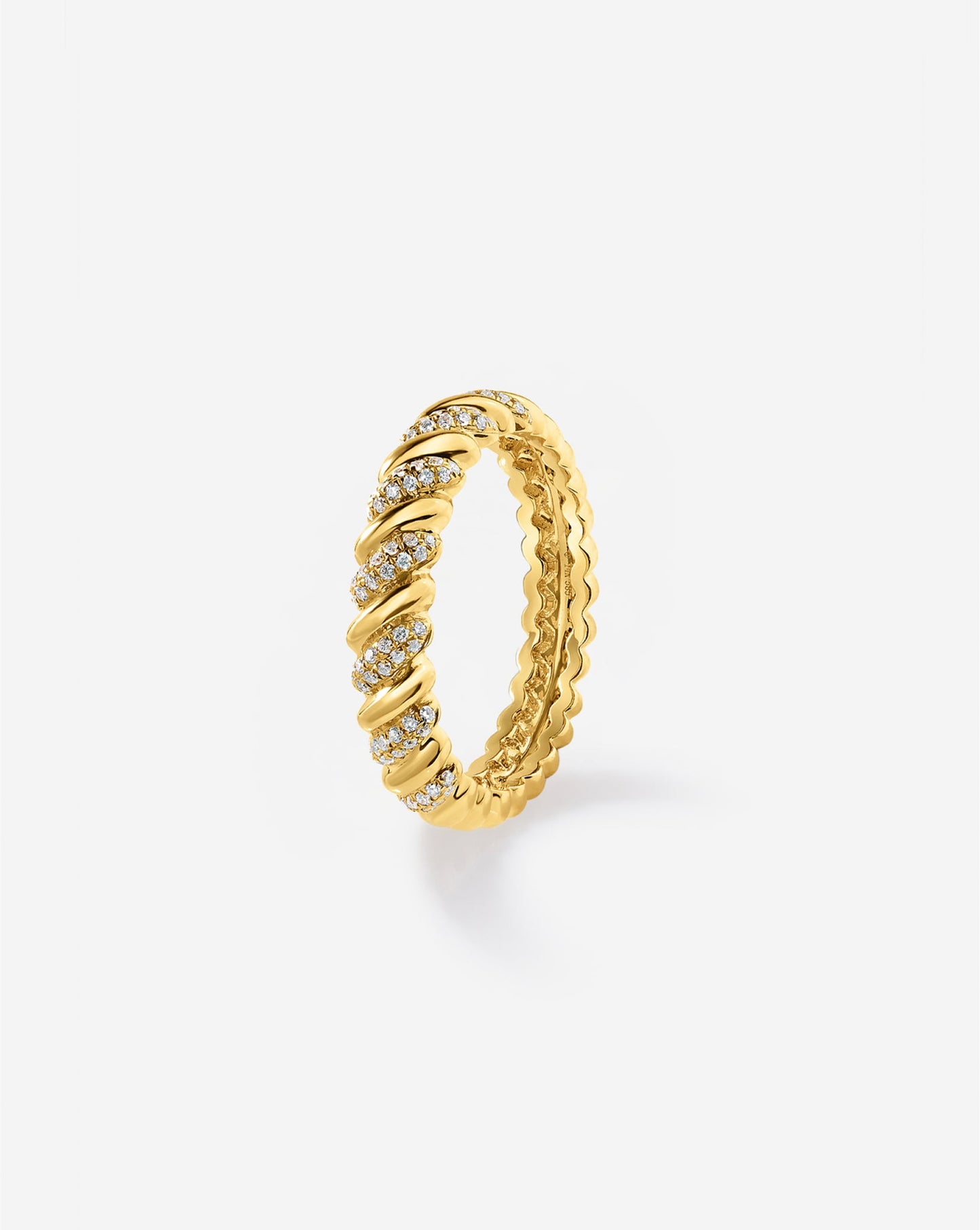Wavy Diamond Ring