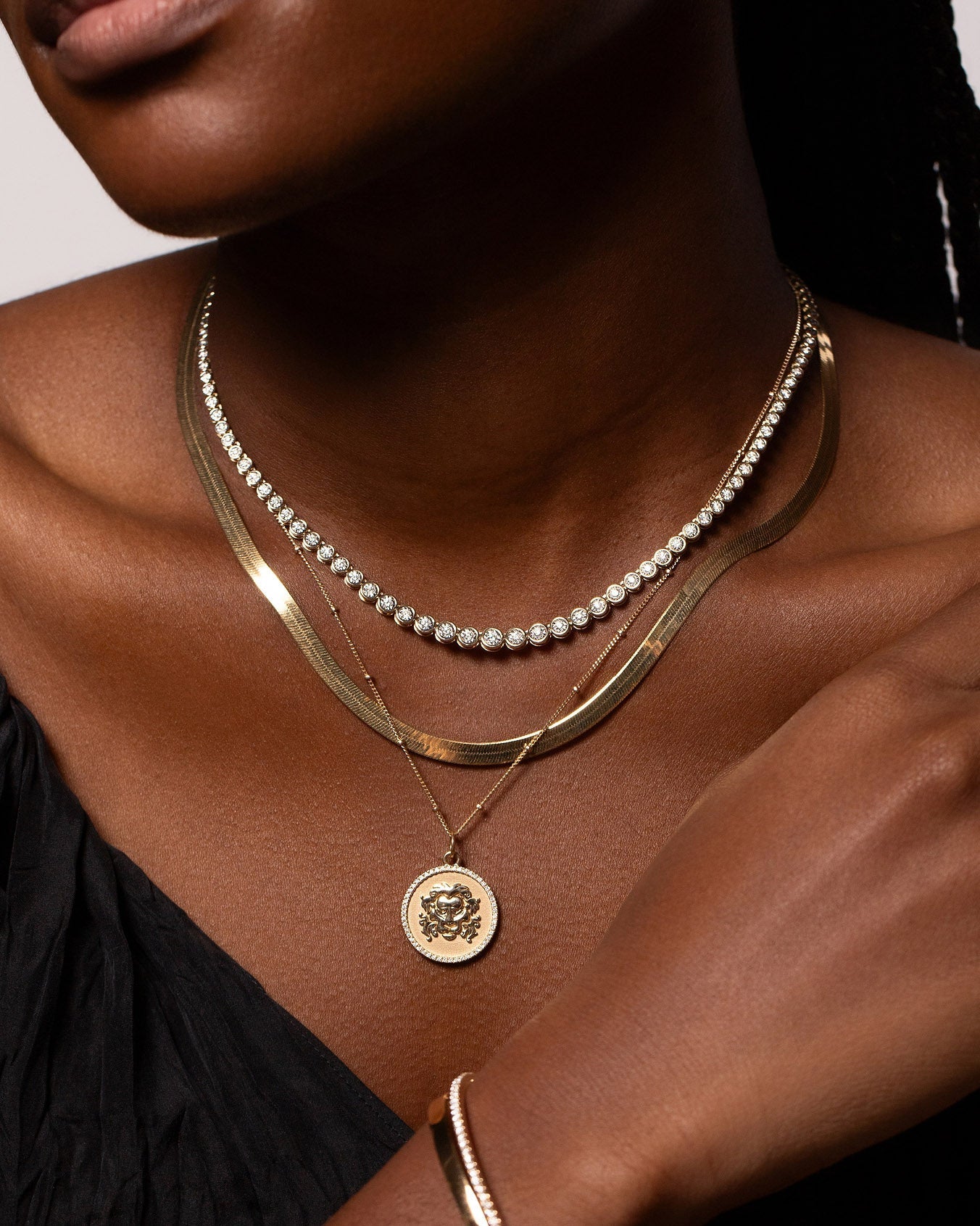 Graduated Bezel Diamond Tennis Necklace