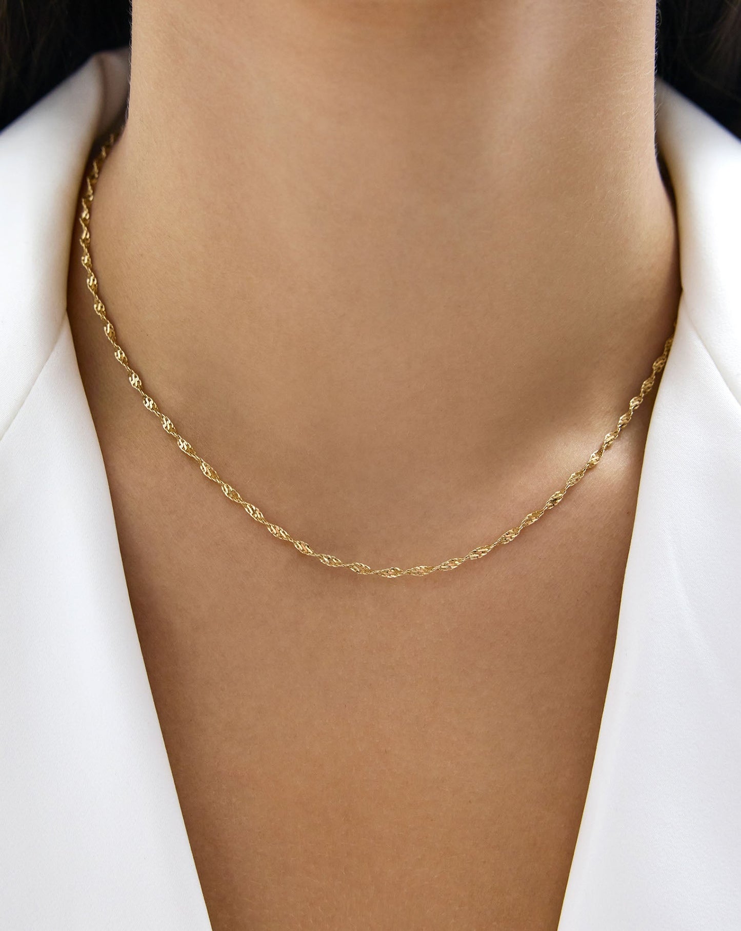 Twisted Dorica Chain Necklace